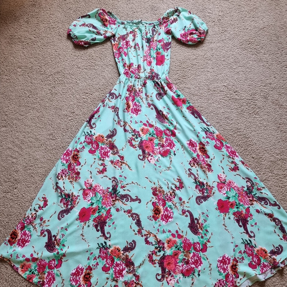 Maxi Dress Gown Sz XS/S floral Mint Color